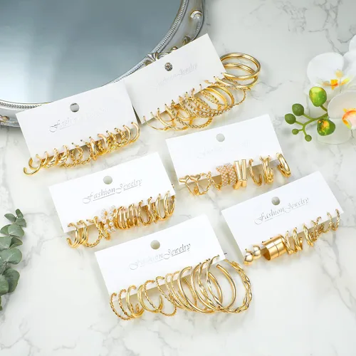 Vista 5 de Juego de 36 pares de aretes de aro dorados para mujeres y niñas, paquete múltiple de aretes de aro trenzados, hipoalergénicos, de cadena gruesa