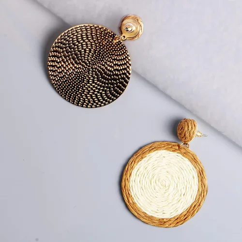 Vista 5 de Rattan Earrings Handmade Raffia Hoop Earrings for Women Summer Straw Boho Dangle Geometric Earrings Statement Beach Accessory Jewelry