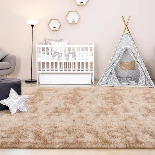 Vista 4 de FlyDOIT Alfombras grandes para sala de estar, 4 x 6 pies alfombra peluda beige con efecto tie-dye, alfombras mullidas suaves, alfombras peludas