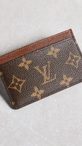 Vista 4 de Louis Vuitton Women's Pre-Loved Card Holder, Monogram