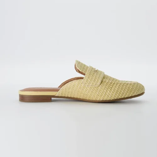 Vista 4 de CUSHIONAIRE Zapatos sin cordones Yale para mujer + espuma viscoelástica, anchos disponibles