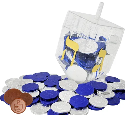 Vista 8 de The Dreidel Company 2 paquetes de Dreidel rellenos con monedas de Hanukkah Gelt azules y plateadas, 10 monedas de Hanukkah Gelt por Dreidel, total