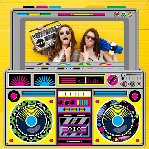 Vista 5 de Radio de tela Boombox - Accesorios para cabina de fotos para decoraciones de fiesta de los años 90 y 80, 59 x 59 pulgadas, pancarta colgante