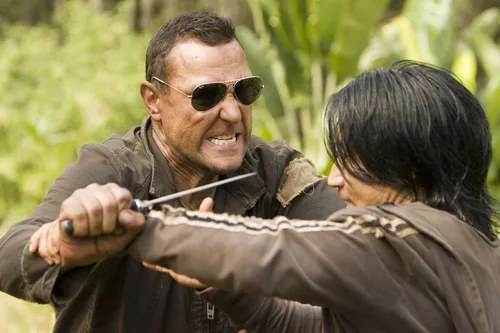 Vista 8 de The Condemned Blu-ray
