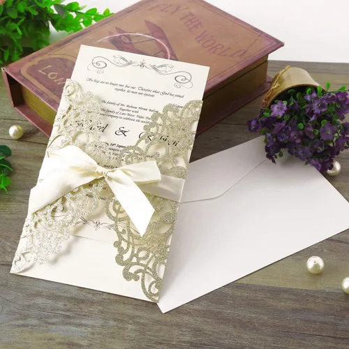 Vista 3 de Hosmsua 20 unidades de invitaciones de boda con flores de 13 x 18,5 cm con purpurina y corte láser con cintas y sobres para boda, despedida