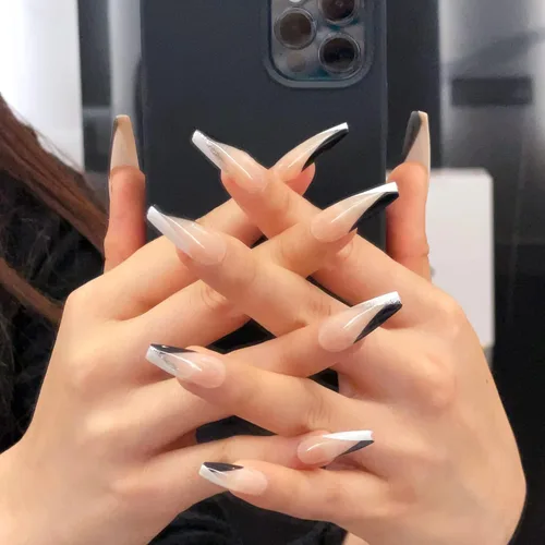 Vista 9 de Gold Finger - Kit de uñas postizas de cobertura completa con pegamento, diseño moderno, gel listo para usar, uñas medianas, largas y extralargas