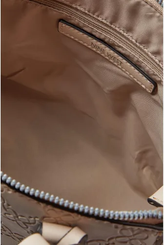 Vista 3 de NINE WEST Cedar Satchel Buff Talla única, Buff