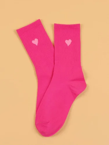 Vista 2 de SHENHE Calcetines de media pantorrilla con estampado de corazón para mujer, calcetines de punto acanalado para botas de vestir