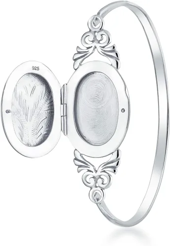 Vista 3 de Pulsera personalizada estilo vintage grabada con medallón que sostiene foto para mujer plata de ley