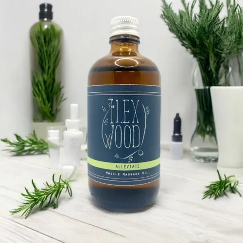 Vista 5 de The Ilex Wood - Aliviar - Aceite de masaje muscular natural vegano, hecho a mano - 3.38 fl oz (3.4 fl oz)