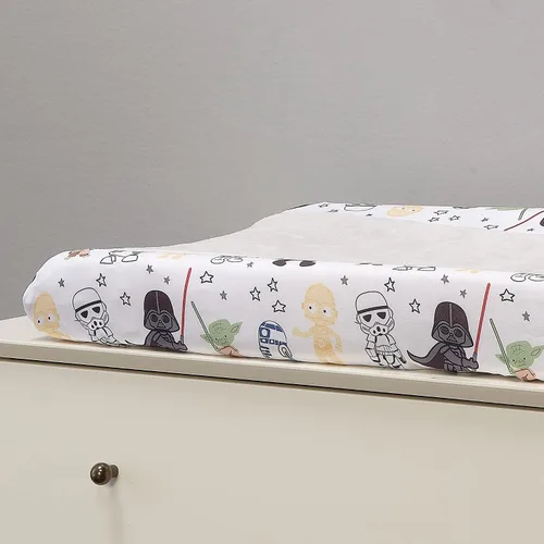 Vista 4 de Lambs & Ivy Star Wars - Funda para cambiador clásico - Yoda/Darth Vader/R2-D2/C-3PO