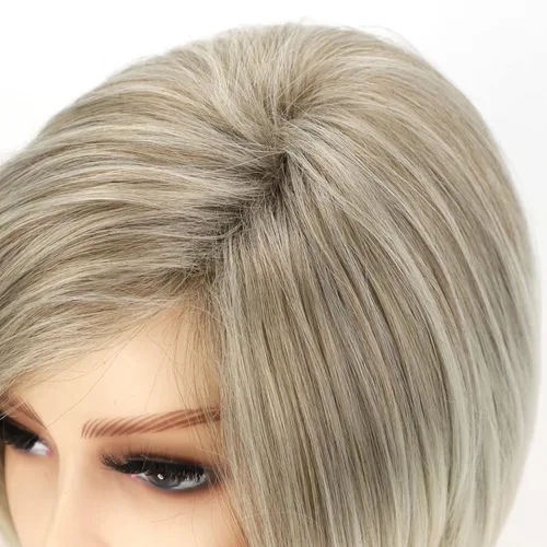 Vista 7 de TISHINING Pelucas rubias cortas en capas para mujeres blancas, longitud de la barbilla, color rubio ceniza, parte lateral, peluca Pixie Bob, cabello