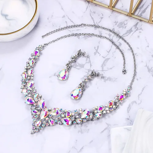 Vista 4 de BriLove Juego de Collar y Aretes Colgantes con Cristales Austríacos para Mujer, Diseño de Lágrimas en Racimo, Collar de Declaración para Boda y Novia
