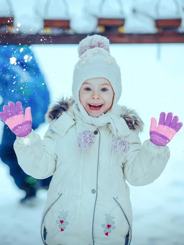 Vista 5 de SATINIOR 5 pares de guantes de dedos completos para niños, guantes de punto cálidos guantes de invierno para niños pequeños y niñas, suministros