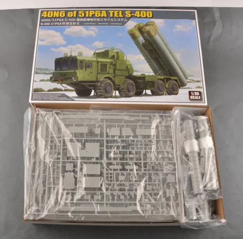 Vista 5 de Maquetas de Tanques, 40N6 de 51P6A TEL S-400 Kits Modelo de Plástico, Escala 1/35,15.4 x 3.5Pulgadas