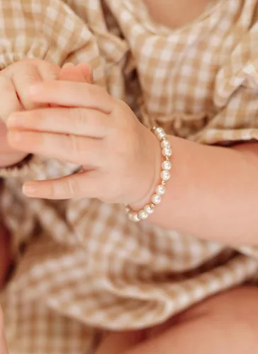 Vista 2 de Cherished Moments Pulsera o collar, chapado en oro de 14 quilates Brynn-MED (9 meses - 4 años)
