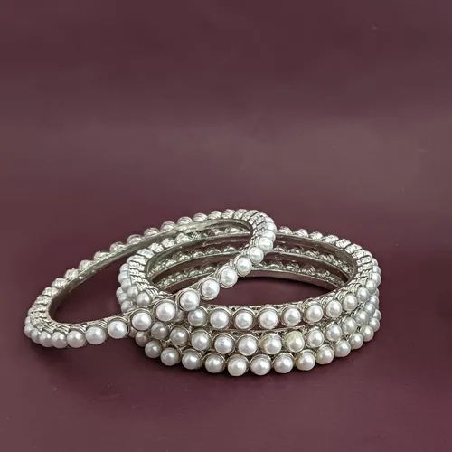 Vista 2 de Efulgenz Indian Bangles for Women Indian Style Bollywood Traditional Faux Pearl Stone Wedding Bracelet Bangle Set Jewelry (White, LCT