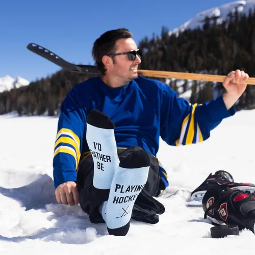 Vista 6 de I'd Rather Be - Calcetines divertidos para hombres y mujeres, regalos para golf, caza, camping, senderismo, esquí, lectura, deportes y mucho más