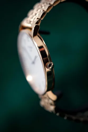 Vista 5 de Reloj Tissot T-Classic Everytime oro rosa T1096103303200