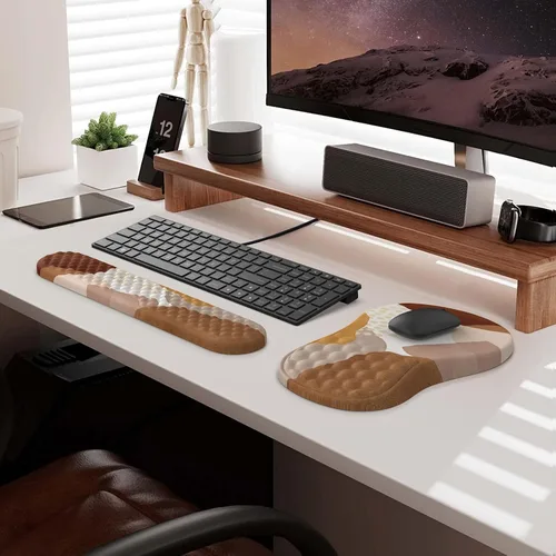 Vista 7 de HAOCOO Juego de Alfombrilla de Mouse Ergonómica con Soporte de Muñeca y Juego de Almohadillas para Teclado, 3 Piezas de Alfombrillas de Mouse