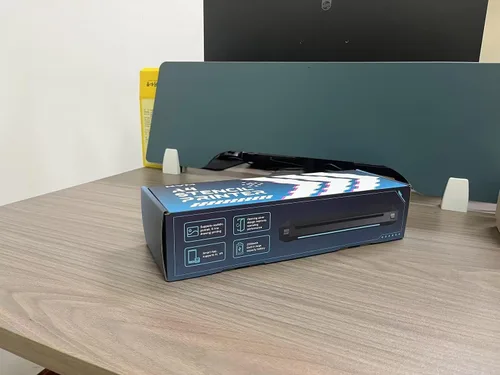 Vista 4 de KVM Impresora inalámbrica de plantillas de transferencia de calor de tatuaje con tira de luz LED, compatible con conectividad Bluetooth o USB.