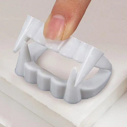 Vista 5 de 12 Vampire Fangs, color blanco, de plástico dientes, Costume Accessory Party Favors