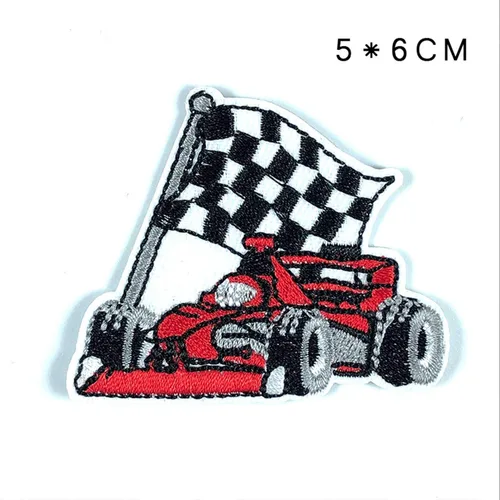Vista 7 de Parches de carreras a cuadros F1, juego de 6 parches bordados en 3D para planchar o coser con banderas a cuadros, trofeo ganador y diseño de coche