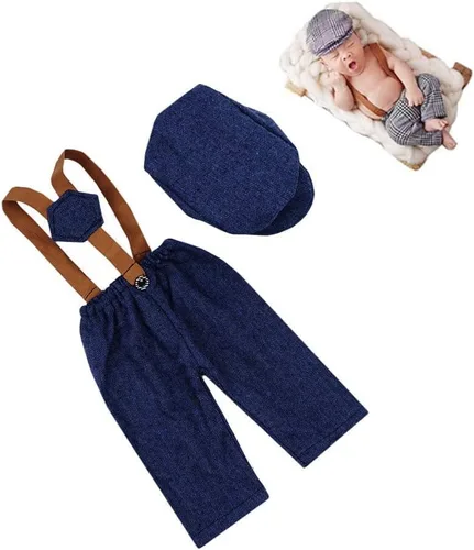 Vista 9 de Accesorios para fotografías de bebé recién nacido o de meses, con gorra a rayas y mameluco