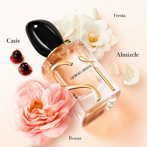 Vista 3 de Armani Beauty - Sì - Eau de Parfum - Perfume para mujer - Fragancia Chypre moderna - Néctar de grosella negra, Rosa de mayo y Freesia, notas