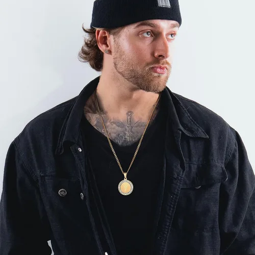 Vista 122 de VNOX Collar con colgante personalizado de acero inoxidable con grabado personalizado para identificación de alerta médica de emergencia para hombres