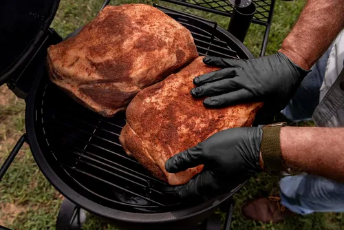 Vista 5 de Oklahoma Joe's® Guantes desechables para barbacoa, 50 unidades - 4386292R06