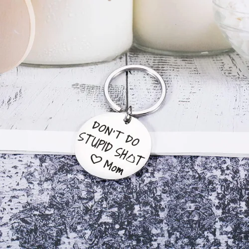 Vista 2 de AMBREGRISSUN Teen Boys Girls Gifts - Funny Gag Gifts Keychain for Teenage Boys Girls Christmas Valentines Day Gifts for Kids