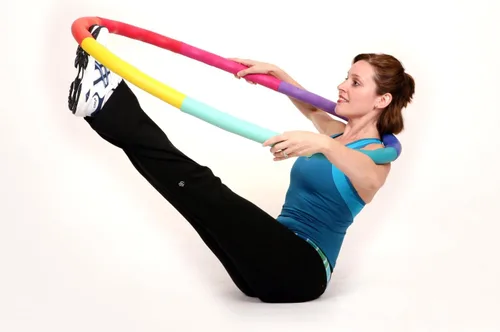 Vista 7 de Sports Hoop®, Acu Hoop® 5L, aro con peso para entrenamiento, con DVD de lección de entrenamiento de 50 minutos [idioma español no garantizado].