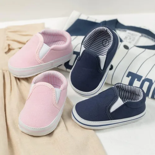 Vista 2 de Meckior - Zapatos para recién nacidos, tipo mocasines de lona con suela suave para recién nacidos, bebés, niños y niñas que estén dando sus primeros