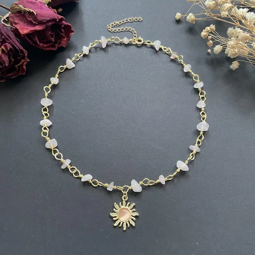 Vista 4 de Natural Healing Crystal and Stone Choker Necklace Gold Plated Sun Necklace Handmade Jewelry Gifts for Mom Aunt Wife Girlfriend Best Friend