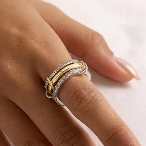 Vista 4 de Anillos apilables para mujer, chapados en oro de 18 quilates, juego de 3 anillos con circonita cúbica, juego de anillos plateados y dorados