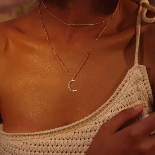 Vista 3 de Fettero - Collar con dije de oro, gargantilla en capas con moneda abierta, círculo de karma completo, luna creciente nueva, 14K oro chapado