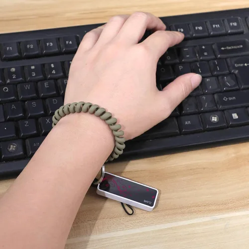 Vista 2 de 6 Pcs Stretchable Wristband Wrist Keychain Wristlet Spring Flexible Spiral Wrist Bracelet Holder Key Ring