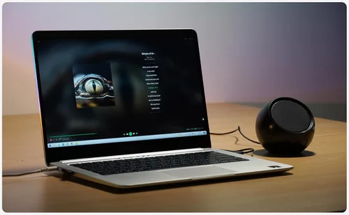 Vista 9 de [Individual] Altavoz de computadora para PC de escritorio, alimentado por USB, enchufar y usar, con cable, altavoz externo para computadora