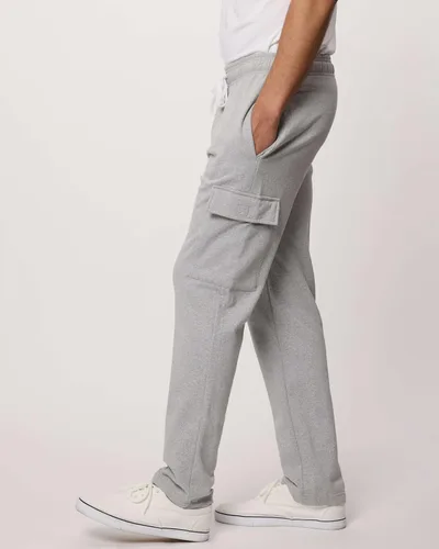 Vista 5 de Real Essentials Paquete de 3 pantalones deportivos Tech Fleece con parte inferior abierta para hombre con bolsillos