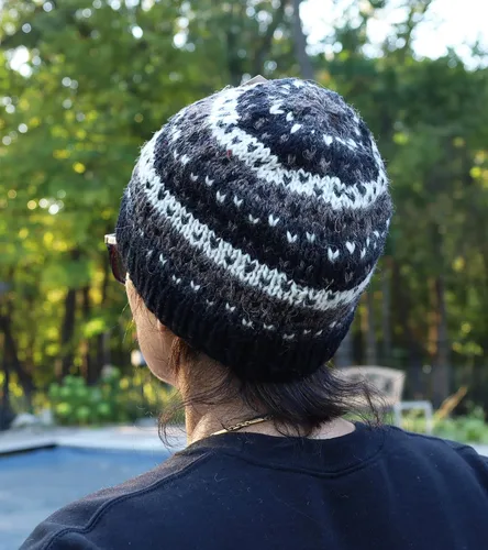 Vista 3 de KayJayStyles Nepal Gorro de punto a mano con calavera de lana de esquí
