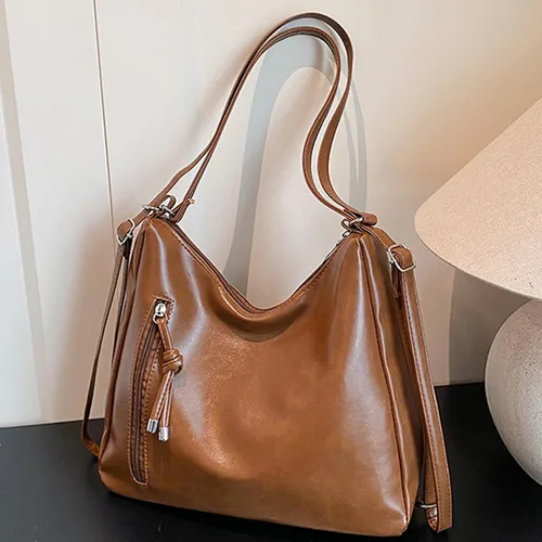 Vista 6 de Amplia bolsa de hombro, práctica mochila de piel sintética resistente al desgaste con correa ajustable para mujeres y niñas, Negro
