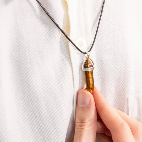 Vista 3 de Collar de cristal de ojo de tigre, colgante de piedra natural hecho a mano para hombres y mujeres, joyería de estilo bohemio con propiedades