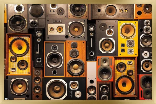 Vista 14 de Trends International Póster de pared con altavoz retro, 14.725 x 22.375 pulgadas, versión enmarcada de madera de granero