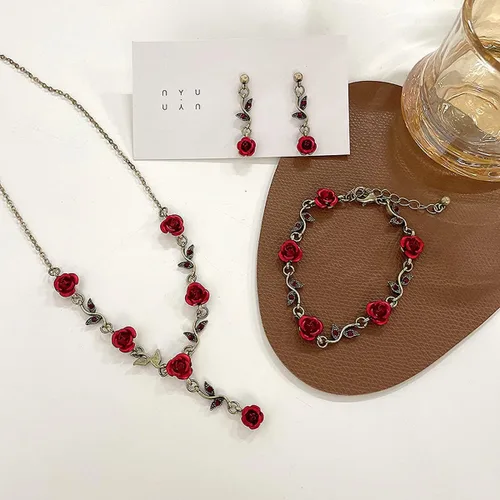 Vista 6 de Juego de 3 piezas de joyería de color rojo rosa, collares de flores, aretes colgantes, pulsera, joyería de graduación de oro rosa para mujer, boda