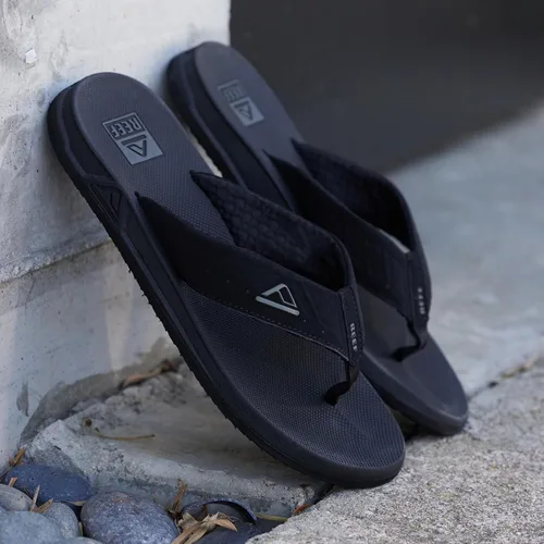 Vista 3 de Reef Phantoms - Sandalias para hombre Negro
