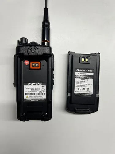 Vista 10 de BAOFENG UV-9G GMRS Radio, Radio bidireccional impermeable IP67 para adultos, Escáner y receptor NOAA de largo alcance, Radio recargable portátil