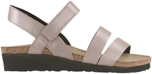 Vista 19 de Naot Kayla sandalia con taco de cuña para mujer Piel de lagarto beige