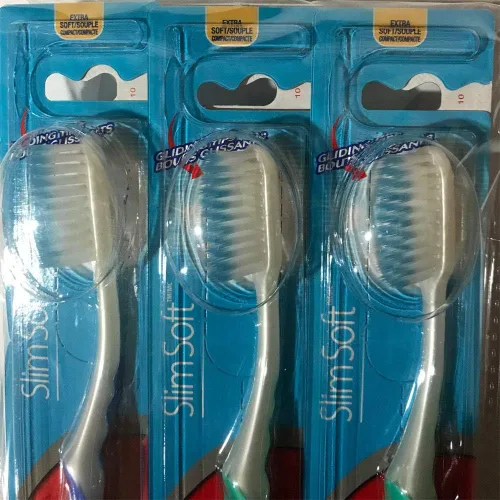 Vista 2 de Cepillo de dientes Colgate Slim Soft con puntas deslizantes, extra suave, cabeza compacta - Paquete de 6
