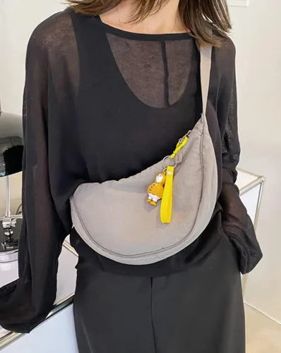 Vista 7 de Bolso cruzado Hobo Sling Crescent para mujeres y hombres, bolso de hombro pequeño de moda, bolso de bola de masa casual, correa ajustable